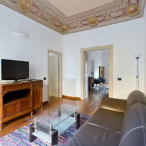 https://luxury-vintage-palermo-city-centre.sicilyhotelsitaly.net