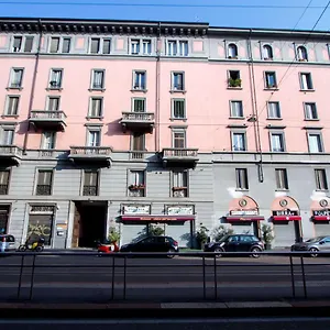 https://luxury-and-spacious-apartment.it-lombardy.com